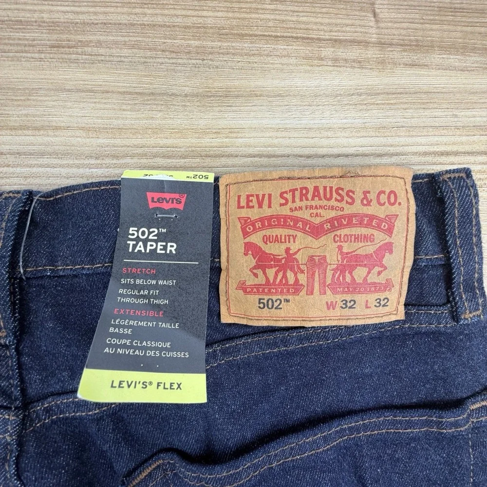 NWT Men's Levi's 502 Taper Stretch Dark Blue Jeans Size 32